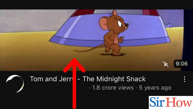 Image title Comment on YouTube on iPhone Step 2